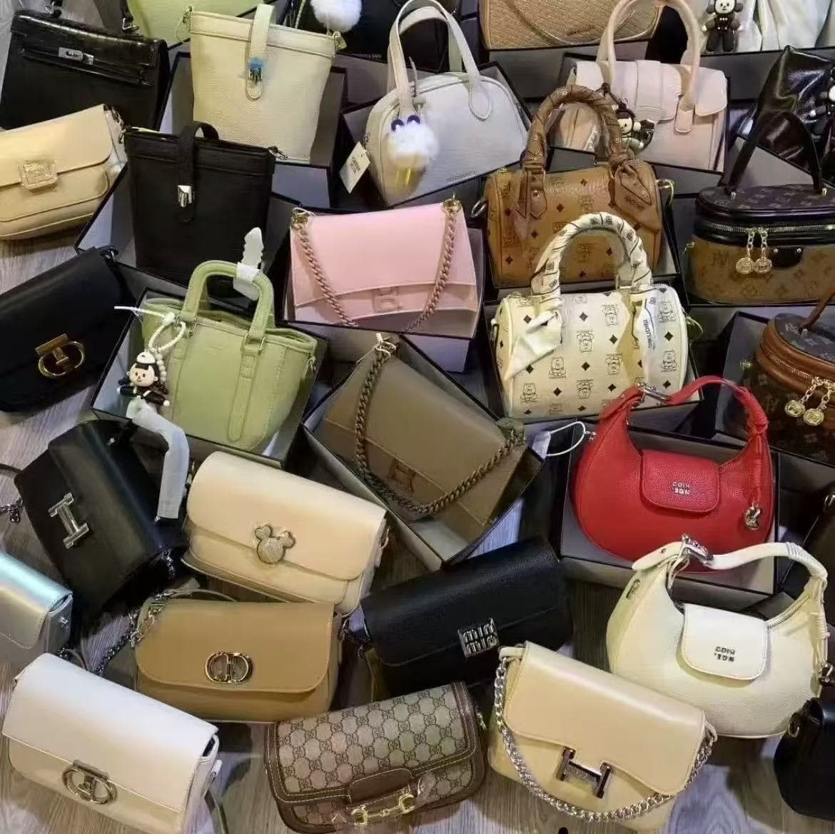 Premium Mix large Ladies handbags